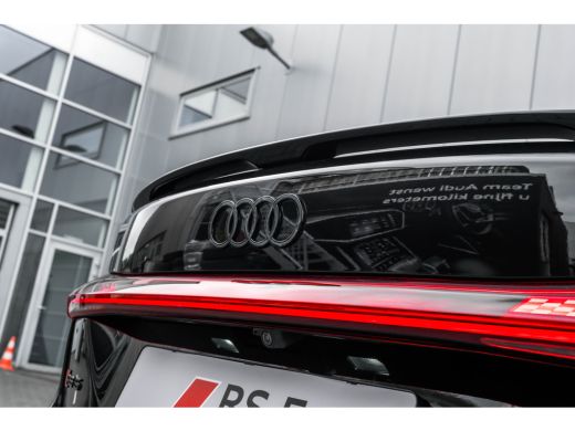 Audi RS5 Limousine e-hybrid 470 kW / 639 pk | 360 graden Topview camera's | Achterklep elektrisch te opene... ActivLease financial lease