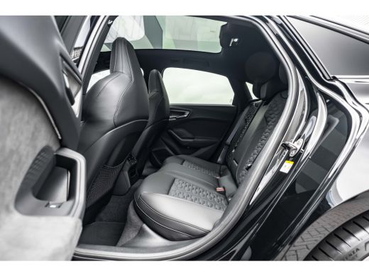 Audi RS5 Limousine e-hybrid 470 kW / 639 pk | 360 graden Topview camera's | Achterklep elektrisch te opene... ActivLease financial lease