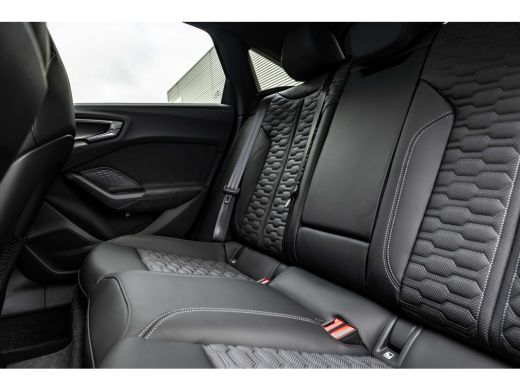 Audi RS5 Limousine e-hybrid 470 kW / 639 pk | 360 graden Topview camera's | Achterklep elektrisch te opene... ActivLease financial lease
