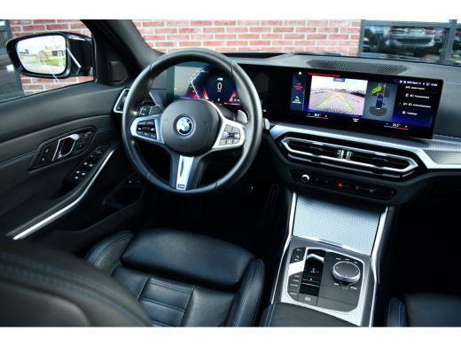 BMW 3 Serie Touring 330e M-Sport Pro Pano M-zetels ACC HUD HiFi 19inch ActivLease financial lease