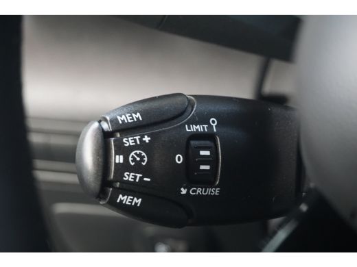 Citroën C3 Aircross 1.2 PureTech Shine | Cruise control | Dakrails | Navigatiesysteem full map ActivLease financial lease