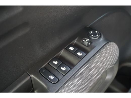 Citroën C3 Aircross 1.2 PureTech Shine | Cruise control | Dakrails | Navigatiesysteem full map ActivLease financial lease