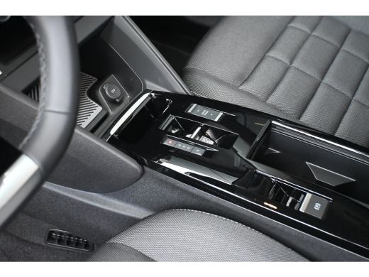 Citroën &euml;-C4 Business 156pk Extended range 54 kWh 8 Jaar Garantie! | Navigatie | Draadloos Apple Carplay & And... ActivLease financial lease
