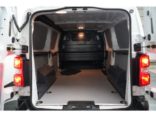 Fiat Scudo 2.0 Diesel 180 S&S L3 | 2 zitplaatsen rechtsvoor | Achteruitrijcamera | Airco ActivLease financial lease