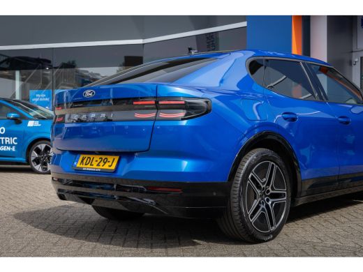 Ford Capri Premium Extended Range RWD 77 kWh | Panoramadak | Warmtepomp | B&O | 360 Camera | Head-up display... ActivLease financial lease