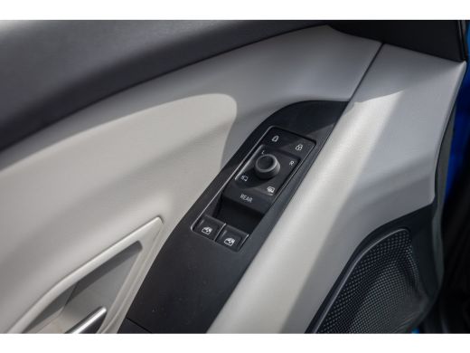 Ford Capri Premium Extended Range RWD 77 kWh | Panoramadak | Warmtepomp | B&O | 360 Camera | Head-up display... ActivLease financial lease