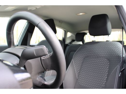 Ford Fiesta 1.0EB Titanium | NL-AUTO! | 1E EIGENAAR! | CRUISE | LED | PARK SENS | LANE ASSIST | DEALER OH! | ... ActivLease financial lease