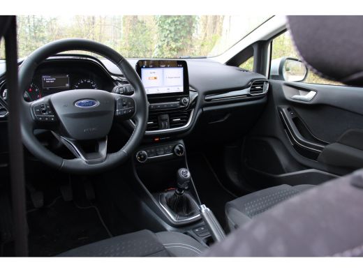 Ford Fiesta 1.0EB Titanium | NL-AUTO! | 1E EIGENAAR! | CRUISE | LED | PARK SENS | LANE ASSIST | DEALER OH! | ... ActivLease financial lease