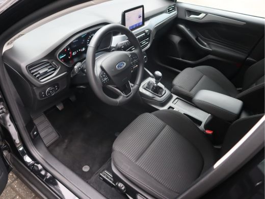 Ford Focus 1.0 EcoBoost Hybrid Titanium Style Adaptive CC / Trekhaak ActivLease financial lease