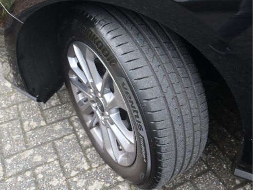 Ford Focus 1.0 EcoBoost Hybrid Titanium Style Adaptive CC / Trekhaak ActivLease financial lease