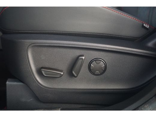 Ford Kuga 2.5 PHEV ST-Line X Black Package  | Apple Carplay/Android Auto|telefoonintegratie premium | Full-... ActivLease financial lease