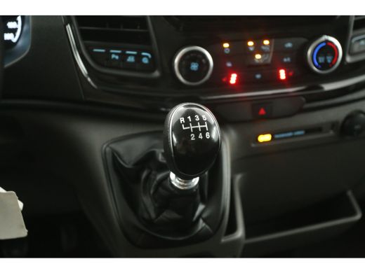 Ford Transit 2.0 TDCI L3H2 170PK Trail | Airco | Adap. Cruise | 3 Zits | Camera | Trekhaak | Carplay | Parkeer... ActivLease financial lease