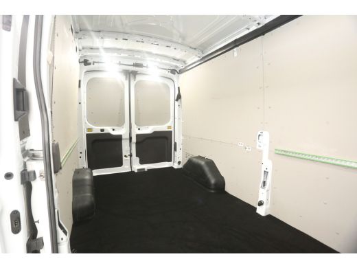 Ford Transit 2.0 TDCI L3H2 170PK Trail | Airco | Adap. Cruise | 3 Zits | Camera | Trekhaak | Carplay | Parkeer... ActivLease financial lease