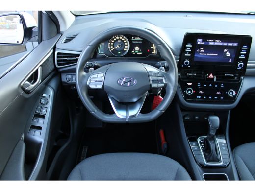Hyundai IONIQ Hybrid 1.6 GDi i-Motion | Airco (automatisch) | DAB ontvanger ActivLease financial lease