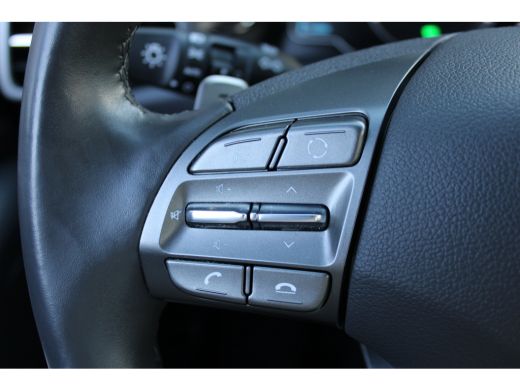 Hyundai IONIQ Hybrid 1.6 GDi i-Motion | Airco (automatisch) | DAB ontvanger ActivLease financial lease