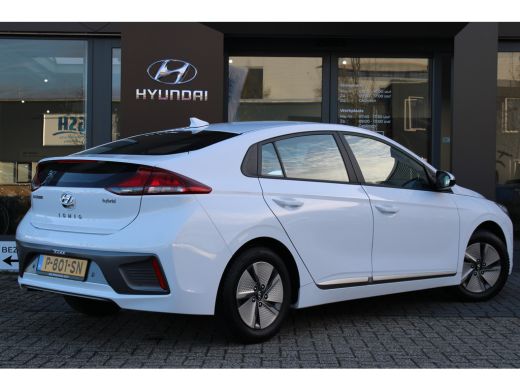 Hyundai IONIQ Hybrid 1.6 GDi i-Motion | Airco (automatisch) | DAB ontvanger ActivLease financial lease
