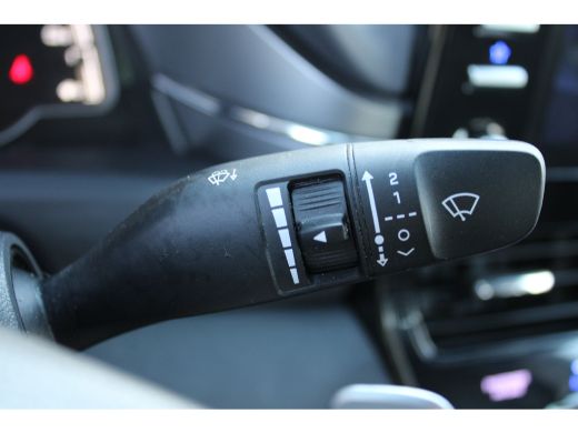 Hyundai IONIQ Hybrid 1.6 GDi i-Motion | Airco (automatisch) | DAB ontvanger ActivLease financial lease