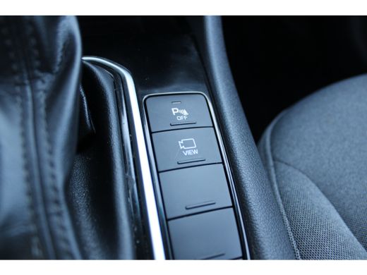 Hyundai IONIQ Hybrid 1.6 GDi i-Motion | Airco (automatisch) | DAB ontvanger ActivLease financial lease