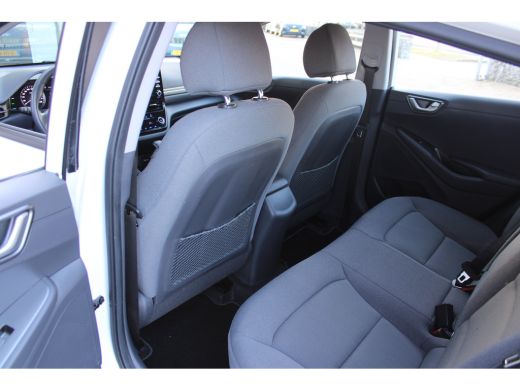 Hyundai IONIQ Hybrid 1.6 GDi i-Motion | Airco (automatisch) | DAB ontvanger ActivLease financial lease