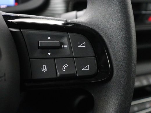 Jeep Avenger Longitude 54 kWh | SOH 93% | Warmtepomp | Carplay | Navigatie | Parkeerhulp | Full LED | Climate ... ActivLease financial lease