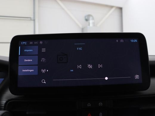 Jeep Avenger Longitude 54 kWh | SOH 93% | Warmtepomp | Carplay | Navigatie | Parkeerhulp | Full LED | Climate ... ActivLease financial lease