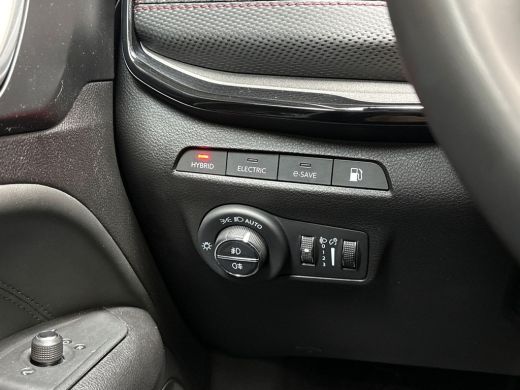 Jeep Compass 4xe 240 Plug-in Hybrid Electric Trailhawk 240Pk Automaat (PANORAMADAK, APPLE CARPLAY, GROOT NAVI,... ActivLease financial lease