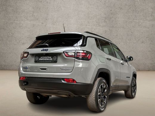 Jeep Compass 4xe 240 Plug-in Hybrid Electric Trailhawk 240Pk Automaat (PANORAMADAK, APPLE CARPLAY, GROOT NAVI,... ActivLease financial lease