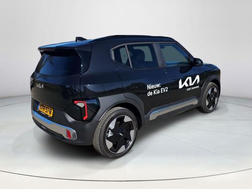 Kia EV2 Demo Edition 42.2 kWh | Schuifdak | 18 inch | Elektr. Stoel ActivLease financial lease