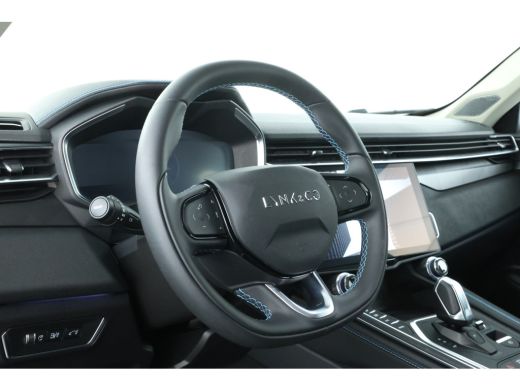 Lynk & Co 01 1.5 full black ActivLease financial lease