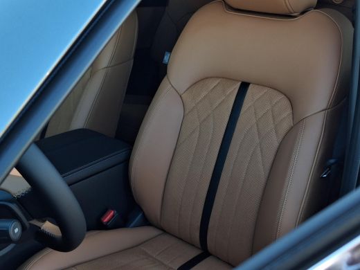 Mazda CX-80 2.5 e-SkyActiv PHEV Homura Business Edition 6p. | Tan interieur | Captain seats | Bose | Elektris... ActivLease financial lease