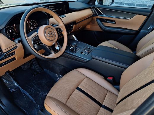 Mazda CX-80 2.5 e-SkyActiv PHEV Homura Business Edition 6p. | Tan interieur | Captain seats | Bose | Elektris... ActivLease financial lease