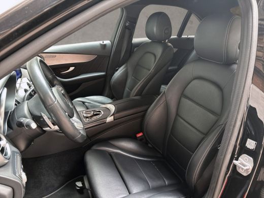Mercedes-Benz C-Klasse 180 AMG Sport 156Pk Automaat (VIRTUAL COCKPIT, APPLE CARPLAY, GROOT NAVI, CAMERA, LEDER, STOELVER... ActivLease financial lease