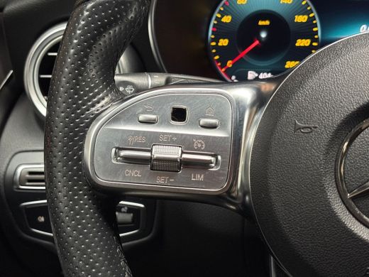 Mercedes-Benz C-Klasse 180 AMG Sport 156Pk Automaat (VIRTUAL COCKPIT, APPLE CARPLAY, GROOT NAVI, CAMERA, LEDER, STOELVER... ActivLease financial lease