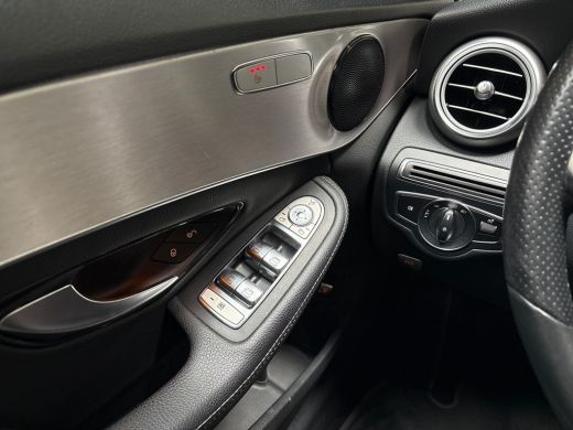 Mercedes-Benz C-Klasse 180 AMG Sport 156Pk Automaat (VIRTUAL COCKPIT, APPLE CARPLAY, GROOT NAVI, CAMERA, LEDER, STOELVER... ActivLease financial lease