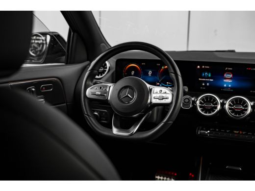 Mercedes-Benz GLA 250 e AMG Line 218PK | Panorama dak | Night Pakket | 360 camera | Widescreen | Elek. stoelen incl... ActivLease financial lease