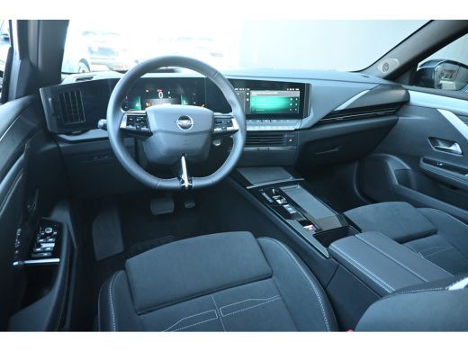 Opel Astra Sports Tourer 1.2 Hybrid 145pk Ultimate Automaat | 18" Lichtmetalen velgen bi-colour met grijze a... ActivLease financial lease