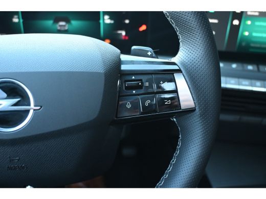 Opel Astra Sports Tourer 1.2 Hybrid 145pk Ultimate Automaat | 18" Lichtmetalen velgen bi-colour met grijze a... ActivLease financial lease