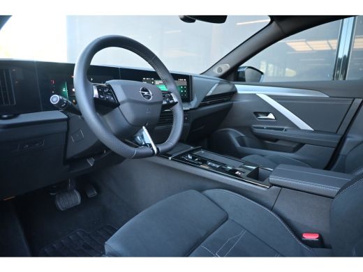 Opel Astra Sports Tourer 1.2 Hybrid 145pk Ultimate Automaat | 18" Lichtmetalen velgen bi-colour met grijze a... ActivLease financial lease