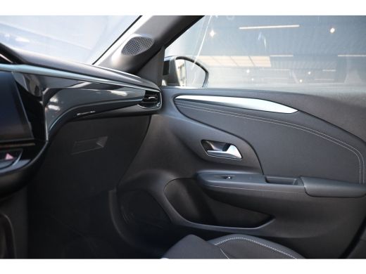 Opel Corsa 1.2 Turbo Yes 100pk 8 Jaar Garantie! | Stuur/Stoelverwarming | Navigatie by App | 17"LMV | Parkee... ActivLease financial lease