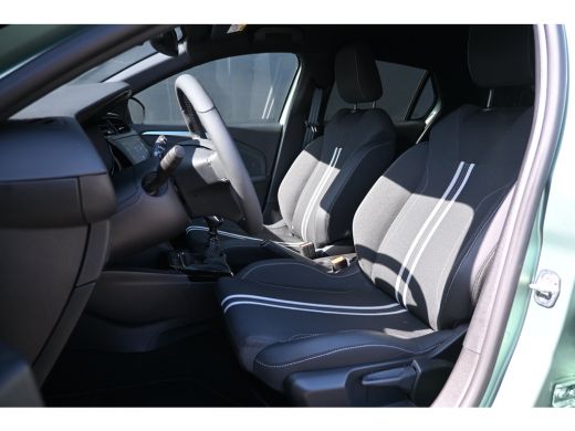 Opel Corsa 1.2 Turbo Yes 100pk 8 Jaar Garantie! | Stuur/Stoelverwarming | Navigatie by App | 17"LMV | Parkee... ActivLease financial lease