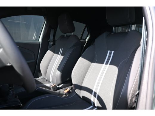 Opel Corsa 1.2 Turbo Yes 100pk 8 Jaar Garantie! | Stuur/Stoelverwarming | Navigatie by App | 17"LMV | Parkee... ActivLease financial lease