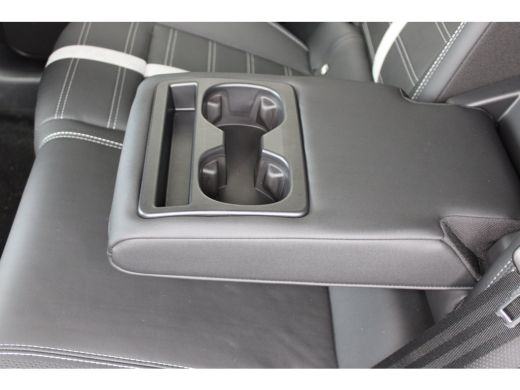 Opel Grandland Business Edition | Achteruitrijcamera | Afneembare trekhaak | Carrosserie in &eacute;&eacute;n kleur Lederen be... ActivLease financial lease
