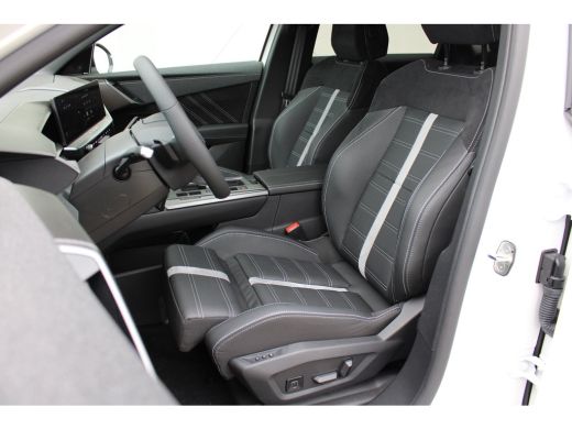 Opel Grandland Business Edition | Achteruitrijcamera | Afneembare trekhaak | Carrosserie in &eacute;&eacute;n kleur Lederen be... ActivLease financial lease