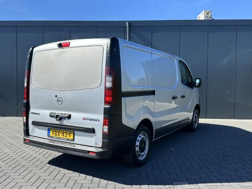 Opel Vivaro 1.6 CDTI 126 PK / L1H1 / 1e EIG. / ACHTERKLEP / AIRCO / CRUISE / NAVI / CAMERA / BLUETOOTH ActivLease financial lease