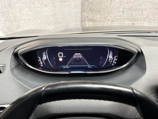 Peugeot 5008 1.2 PureTech Allure 7 Persoons (APPLE CARPLAY, GROOT NAVI, LEDER, 360 CAMERA, STOELVERWARMING, SP... ActivLease financial lease