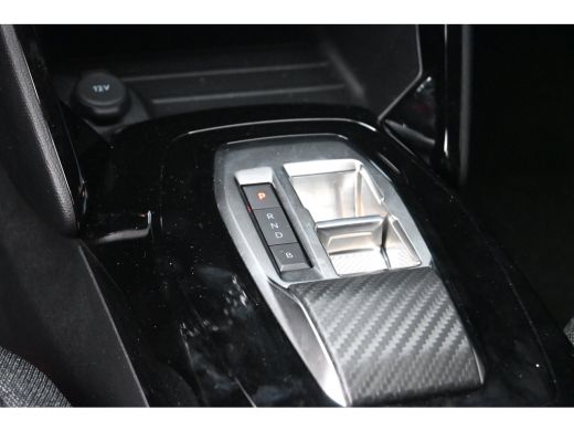 Peugeot e-2008 EV Style Avantage 54 kWh 97,1%SOH! | Allseason | Navigatie by App | Parkeersensoren | Cruise Cont... ActivLease financial lease