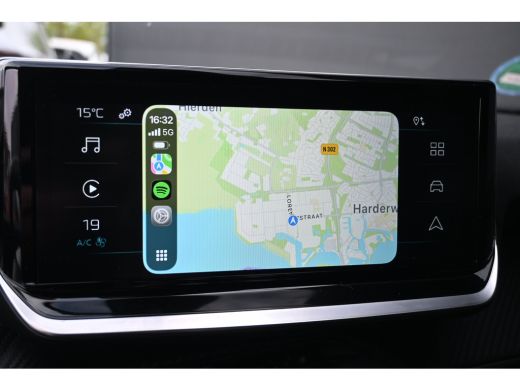 Peugeot e-2008 EV Style Avantage 54 kWh 97,1%SOH! | Allseason | Navigatie by App | Parkeersensoren | Cruise Cont... ActivLease financial lease