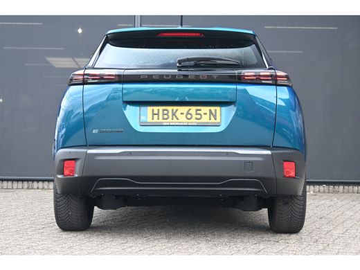 Peugeot e-2008 EV Style Avantage 54 kWh 97,1%SOH! | Allseason | Navigatie by App | Parkeersensoren | Cruise Cont... ActivLease financial lease