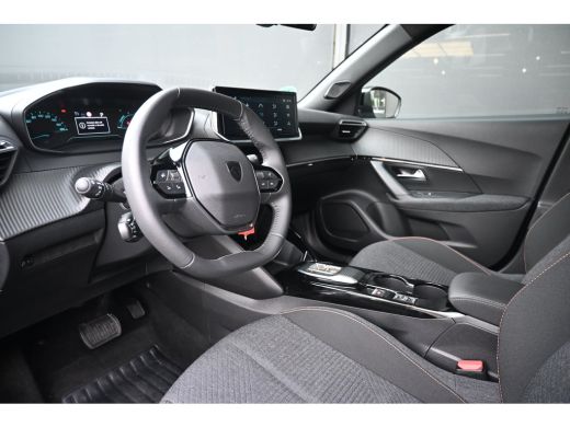 Peugeot e-2008 EV Style Avantage 54 kWh 97,1%SOH! | Allseason | Navigatie by App | Parkeersensoren | Cruise Cont... ActivLease financial lease