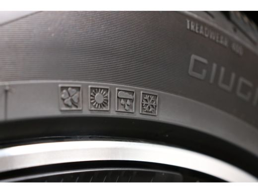 Peugeot e-308 Allure Camera | verwarmde voorstoelen | 100% Elektrisch | ActivLease financial lease